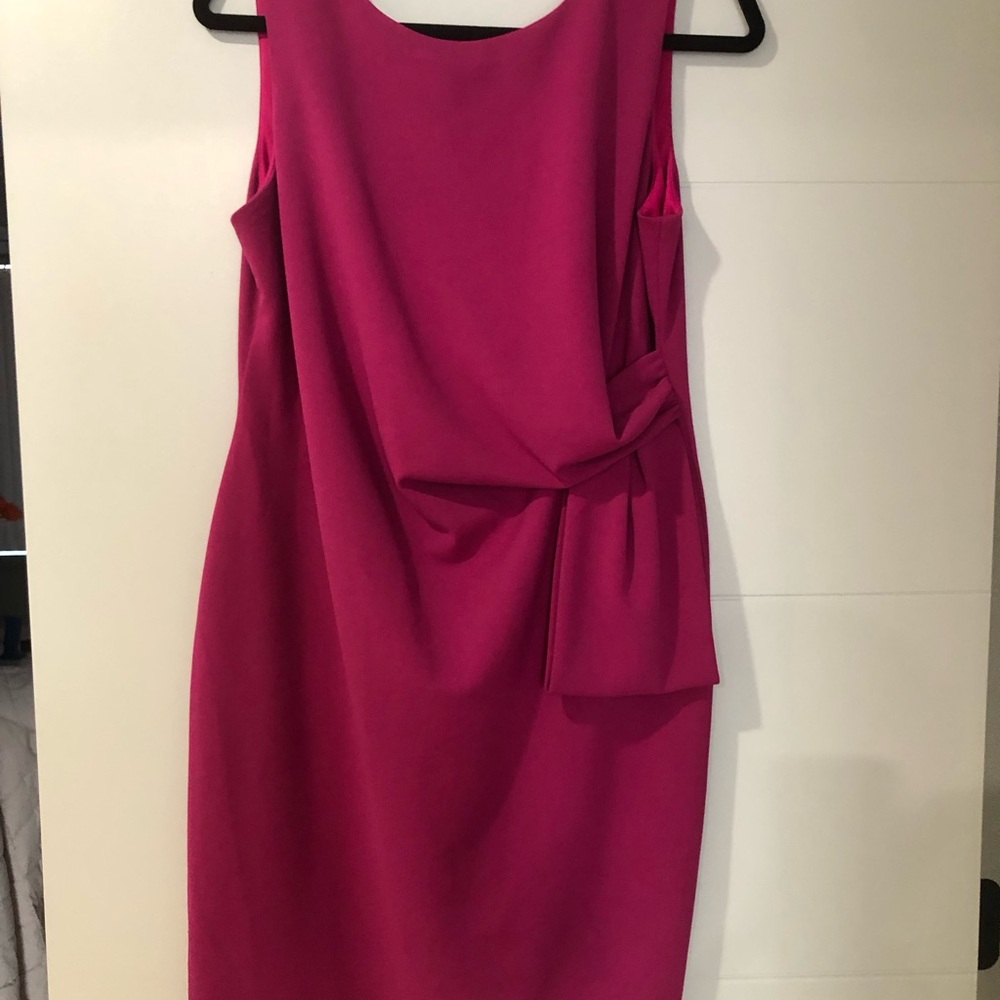 Chic Fuchsia Midi Dress